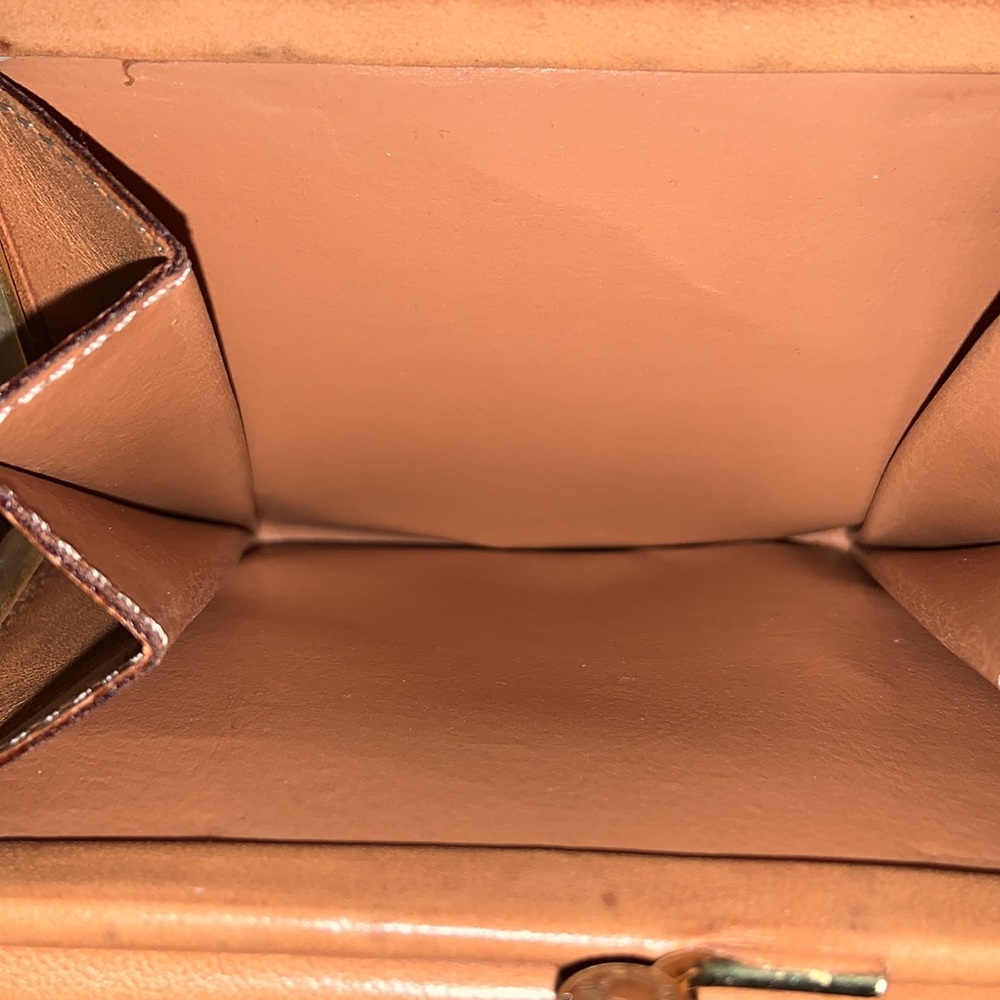 NWOT Authentic Celine Kisslock Wallet - Picture 14 of 14